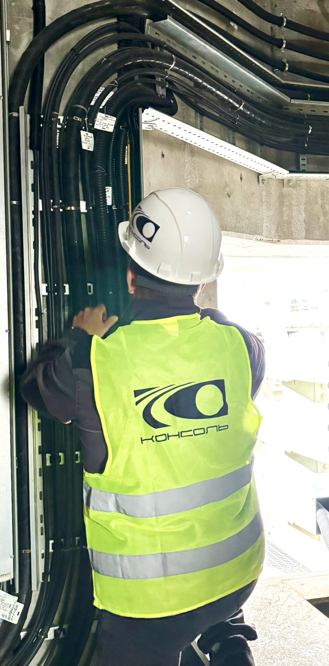 gallery-block-0-image-0